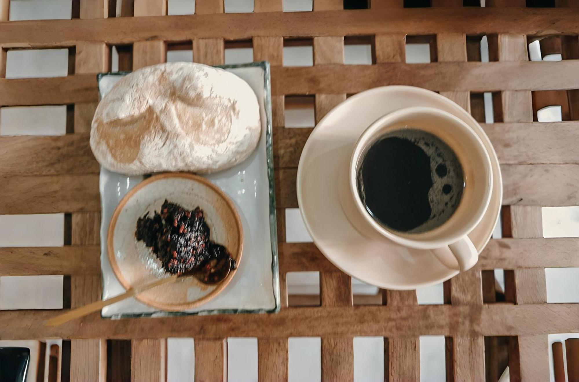 Non Pakse Hostel & Coffee House Eksteriør bilde